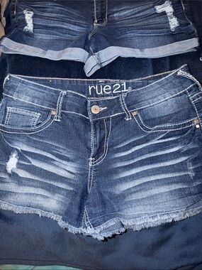 rue21 Dark Blue Distressed Rolled Hem Denim Shorts